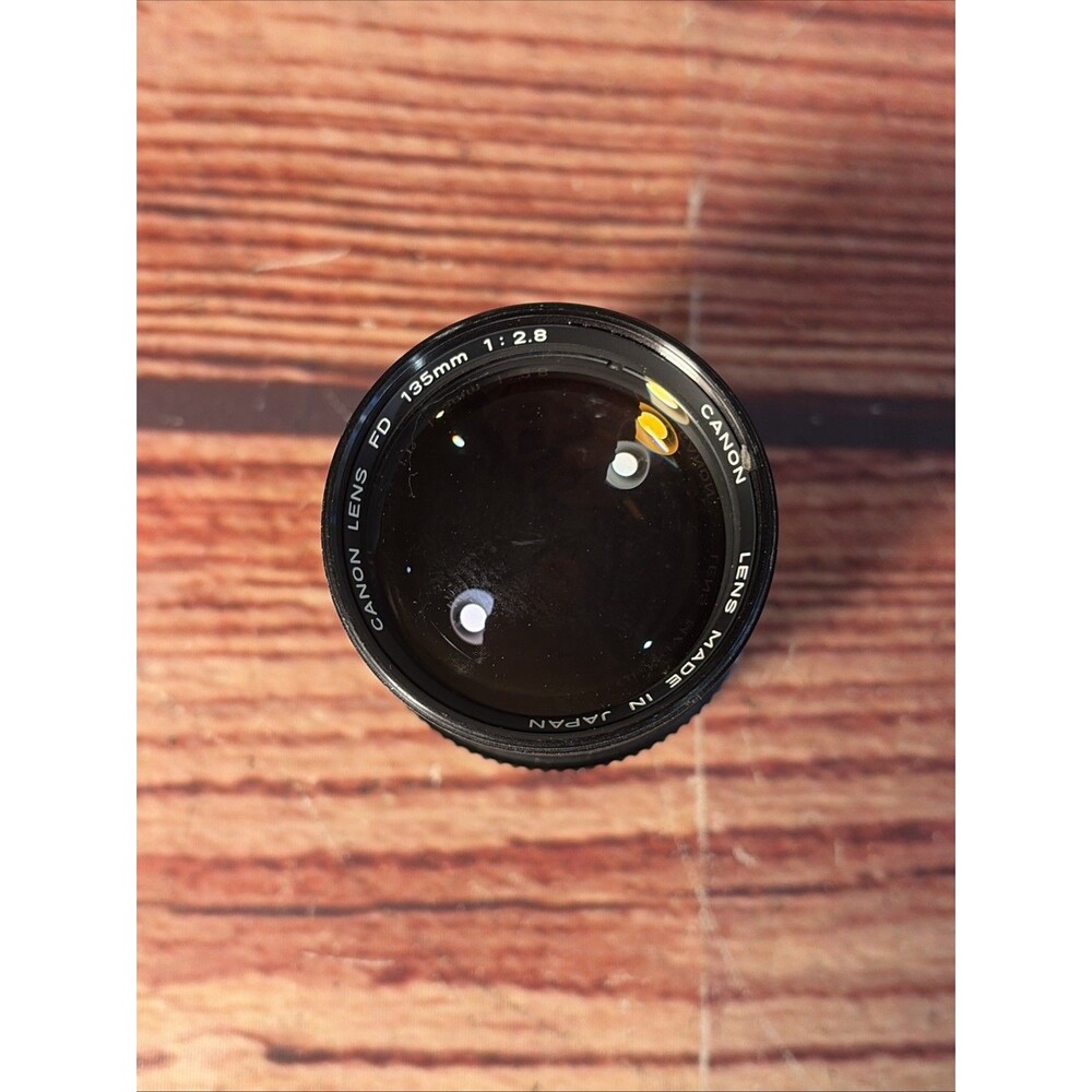 Canon FD Lens 135mm f/2.8 Lens Japan - FOR PARTS/REPAIR